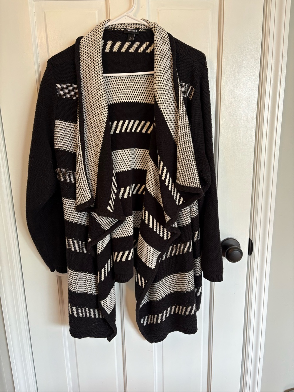 Torrid Plus Size 3X Stripe Draped Open Front Cardigan Black White Sweater